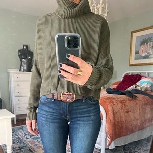 Hollister cropped sweater